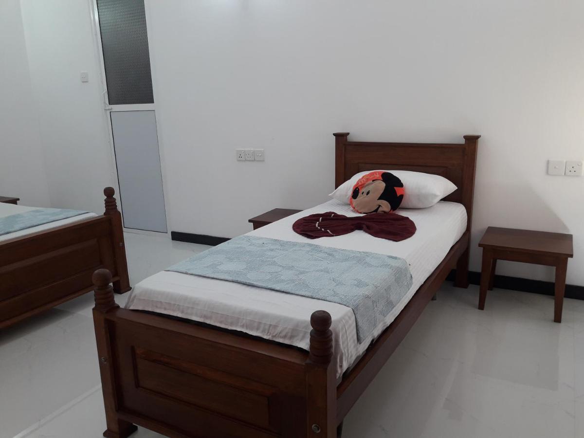 B & B Charm Dikwella Dış mekan fotoğraf