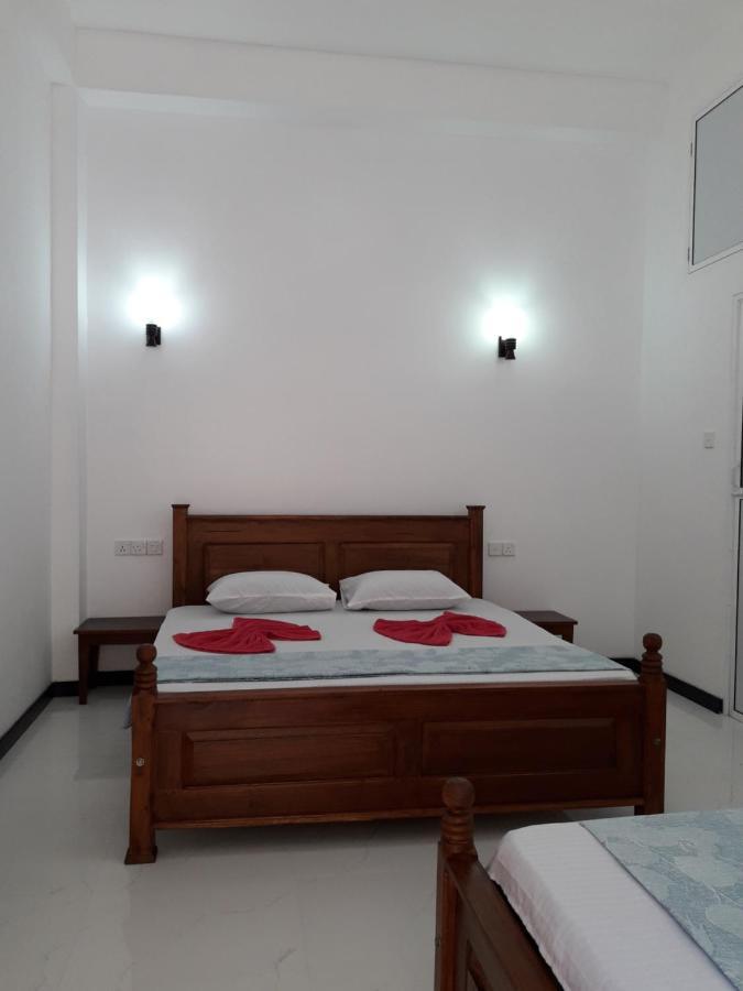 B & B Charm Dikwella Dış mekan fotoğraf